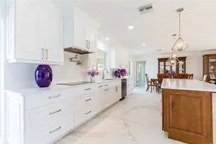 13797 Pinecrest Dr, Largo, FL 33774 - Photo 9
