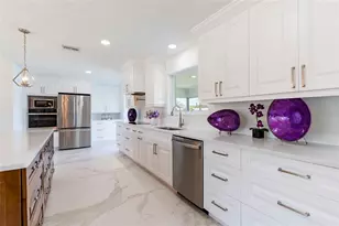 13797 Pinecrest Dr, Largo, FL 33774 - Photo 17