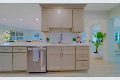 207 Midway Island, Clearwater Beach, FL 33767 - Photo 57