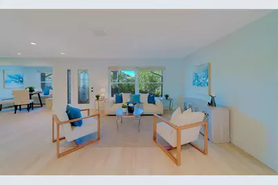 207 Midway Island, Clearwater Beach, FL 33767 - Photo 11