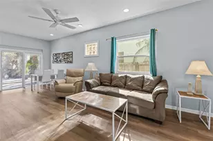 7425 Seagull Way, Tampa, FL 33635 - Photo 9