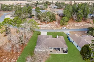17338 Mediterranean Cir, Weeki Wachee, FL 34614 - Photo 45