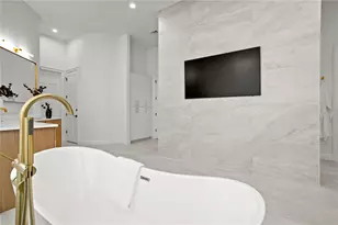 6324 W Maclaurin Dr, Tampa, FL 33647 - Photo 27