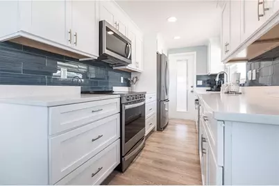 6020 Midnight Pass Road #53, Sarasota, FL 34242 - Photo 7