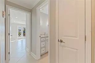 11225 4th St E, Treasure Island, FL 33706 - Photo 19