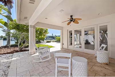 11225 4th Street E, Treasure Island, FL 33706 - Photo 25