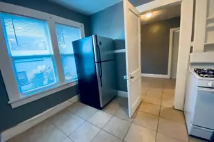 1960 4th Ave N, Saint Petersburg, FL 33713 - Photo 5