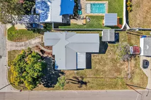 5701 14th Ave N, Saint Petersburg, FL 33710 - Photo 37