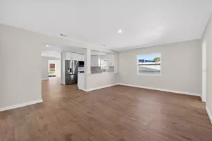 5701 14th Ave N, Saint Petersburg, FL 33710 - Photo 19