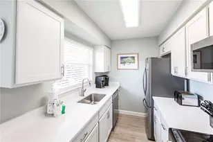 6020 Midnight Pass Rd, Sarasota, FL 34242 - Photo 11