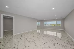 100 Bluff View Dr, Belleair Bluffs, FL 33770 - Photo 19