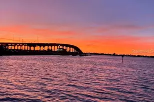 100 Bluff View Dr, Belleair Bluffs, FL 33770 - Photo 3