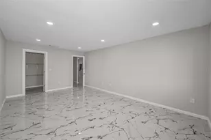 100 Bluff View Dr, Belleair Bluffs, FL 33770 - Photo 33