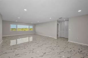 100 Bluff View Dr, Belleair Bluffs, FL 33770 - Photo 21