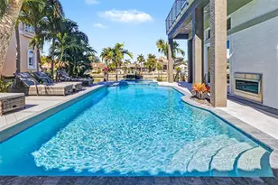 4635 Dolphin Cay Ln S, Saint Petersburg, FL 33711 - Photo 37