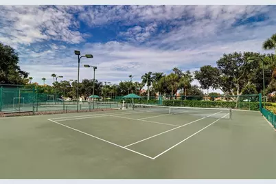 4635 Dolphin Cay Lane S, Saint Petersburg, FL 33711 - Photo 41