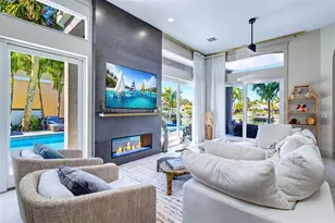 4635 Dolphin Cay Ln S, Saint Petersburg, FL 33711 - Photo 7