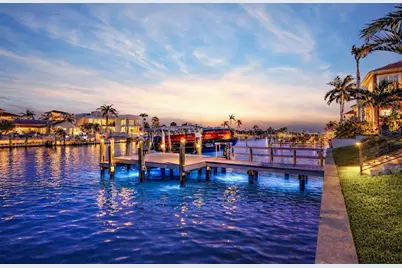 4635 Dolphin Cay Lane S, Saint Petersburg, FL 33711 - Photo 39