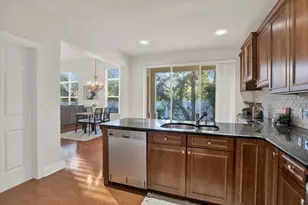 3511 Heards Ferry Dr, Tampa, FL 33618 - Photo 15