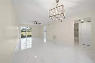 39132 County Road 54, Zephyrhills, FL 33542 - Photo 7