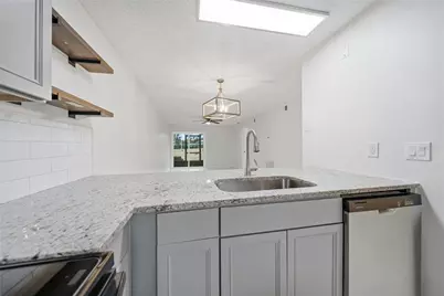 39132 County Road 54 #2076, Zephyrhills, FL 33542 - Photo 9