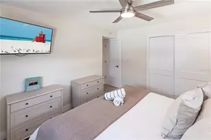 6020 Midnight Pass Rd, Sarasota, FL 34242 - Photo 15