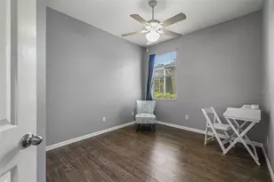 8425 Fenwick Ave, Tampa, FL 33647 - Photo 21