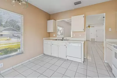 11022 Connacht Way, Tampa, FL 33610 - Photo 17