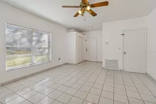 11022 Connacht Way, Tampa, FL 33610 - Photo 9