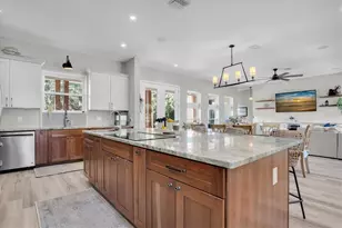 1605 Center Rd, Terra Ceia, FL 34250 - Photo 5