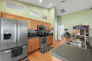 2521 Arrow Pointe Dr, Holiday, FL 34691 - Photo 9