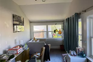 466 36th Ave N, Saint Petersburg, FL 33704 - Photo 3