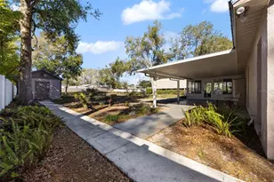 402 Wedgefield Pl, Brandon, FL 33510 - Photo 29