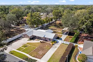 402 Wedgefield Pl, Brandon, FL 33510 - Photo 37