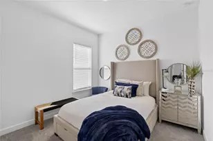 10807 Wicker Park Pl, Palmetto, FL 34221 - Photo 13