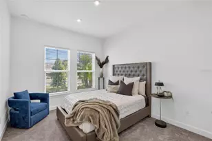 10807 Wicker Park Pl, Palmetto, FL 34221 - Photo 9