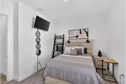 10807 Wicker Park Place, Palmetto, FL 34221 - Photo 17