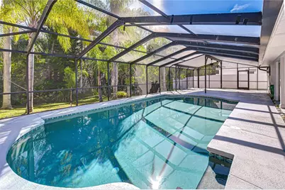 11718 Spanish Lake Drive, Tampa, FL 33635 - Photo 3