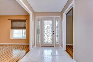 11718 Spanish Lake Dr, Tampa, FL 33635 - Photo 5