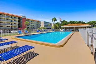 9433 Harbor Greens Way, Seminole, FL 33776 - Photo 31