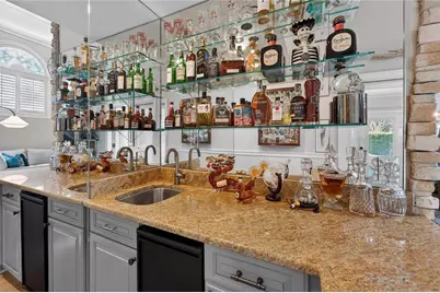 1105 Flores De Avila, Tampa, FL 33613 - Photo 13