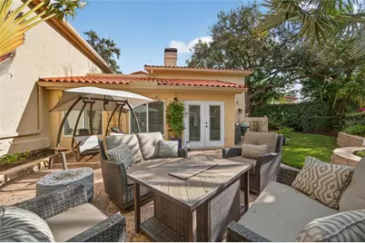 1105 Flores De Avila, Tampa, FL 33613 - Photo 47