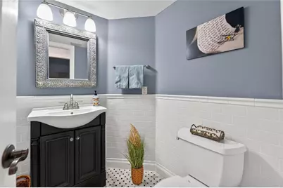 1105 Flores De Avila, Tampa, FL 33613 - Photo 35
