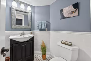 1105 Flores De Avila, Tampa, FL 33613 - Photo 35