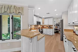 1105 Flores De Avila, Tampa, FL 33613 - Photo 15