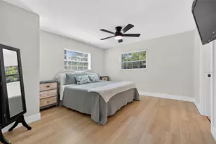 336 87th Ave NE, Saint Petersburg, FL 33702 - Photo 21