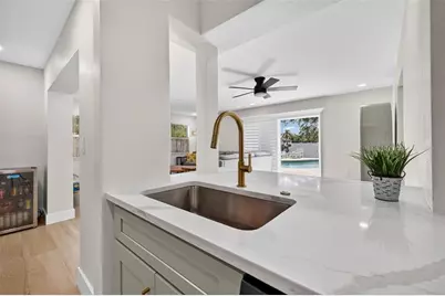 336 87th Avenue NE, Saint Petersburg, FL 33702 - Photo 11