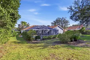 716 Woodmont Dr, Tarpon Springs, FL 34689 - Photo 53