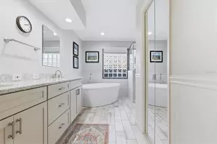 716 Woodmont Dr, Tarpon Springs, FL 34689 - Photo 27