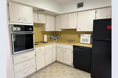 2460 Persian Drive #44, Clearwater, FL 33763 - Photo 9